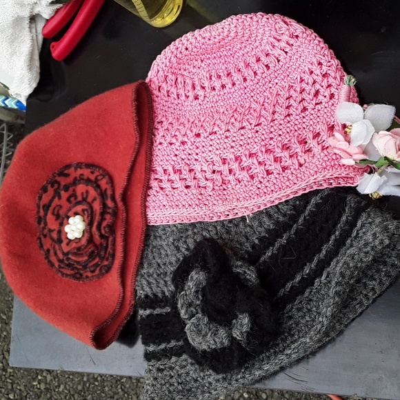 Ladies vintage hats (lot of 3) - Picture 1 of 10